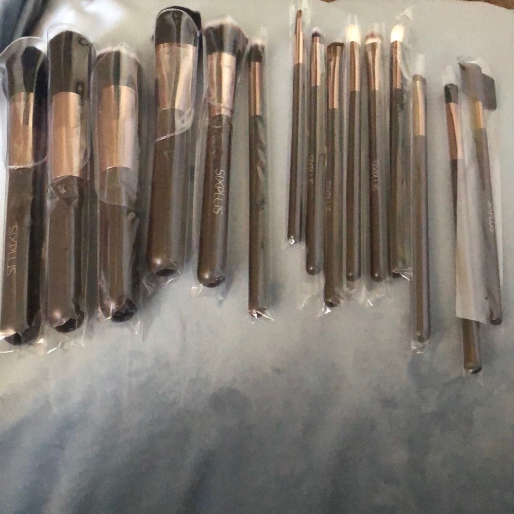 Siplus 15 pcs makeup brush set